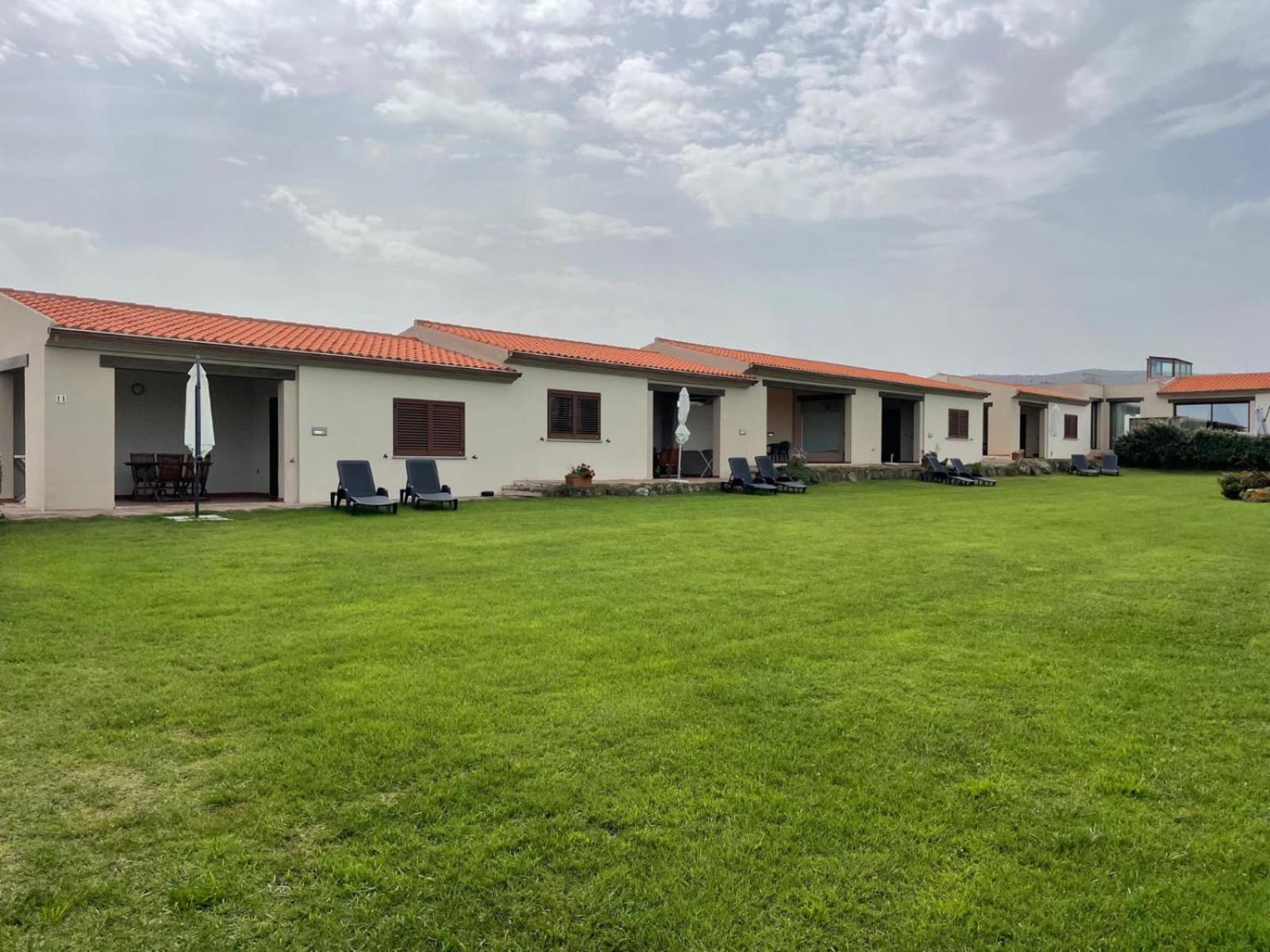 La Casa Di Spinosella Apartman Valledoria Kültér fotó